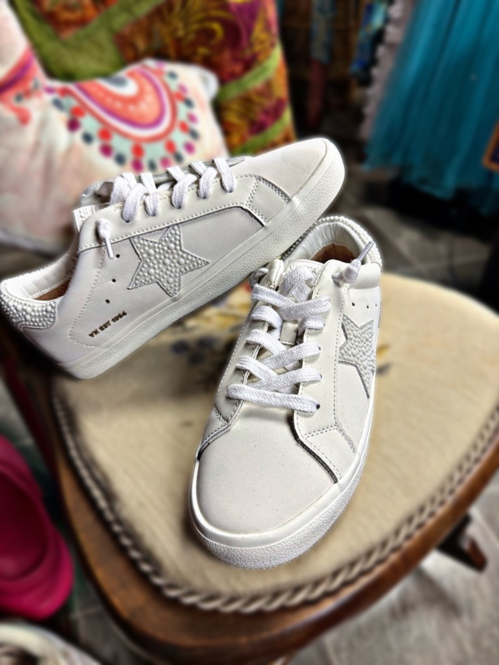Vintage Havana Daynas
Size 10
Brand New!!